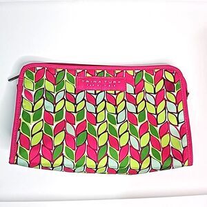 Trina Turk Cosmetic Bag Collab with Clinique Pink Greens N wo T